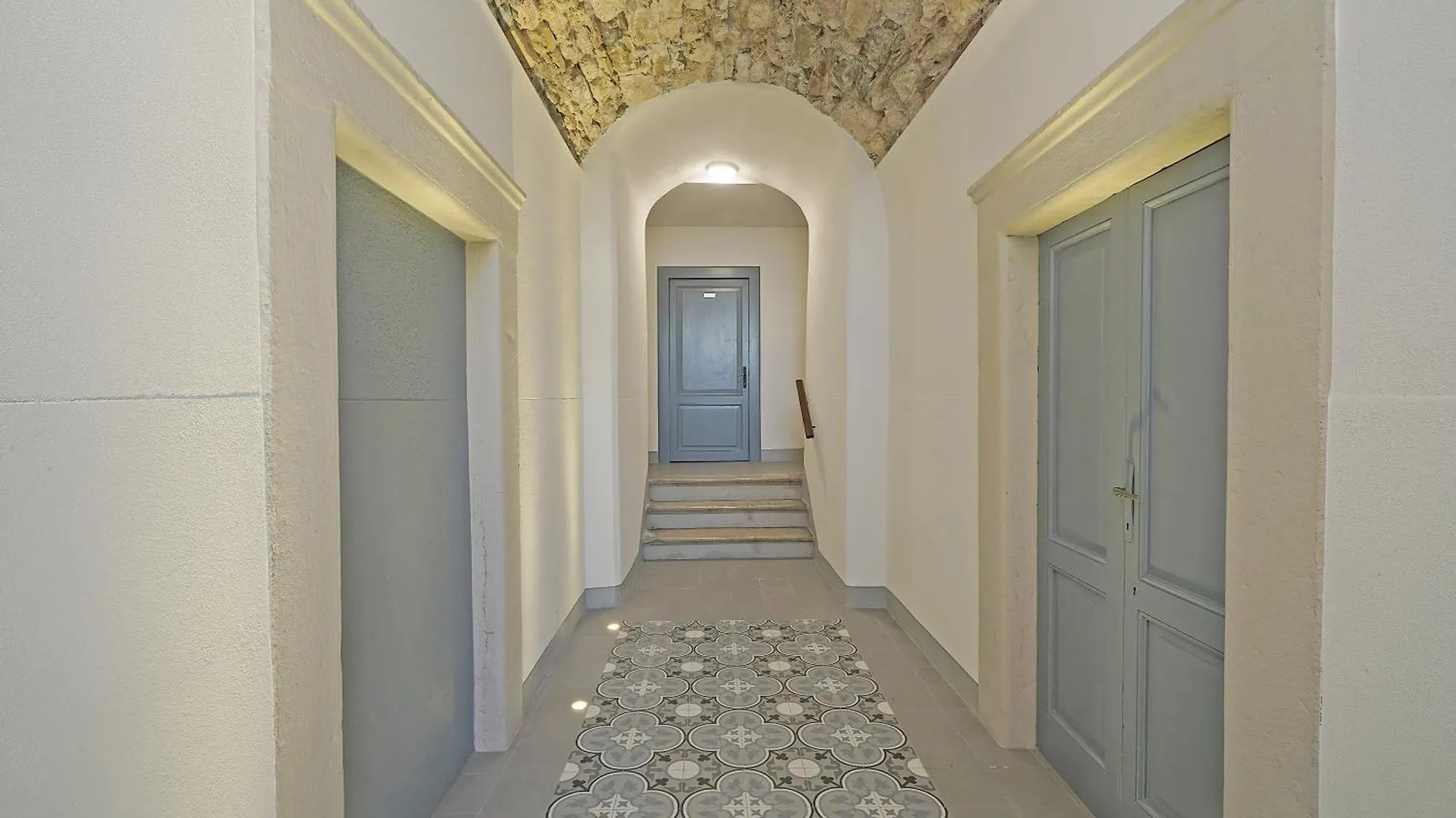 Gemhouse Rubino Garda Lake Gargnano 0*,  Italien